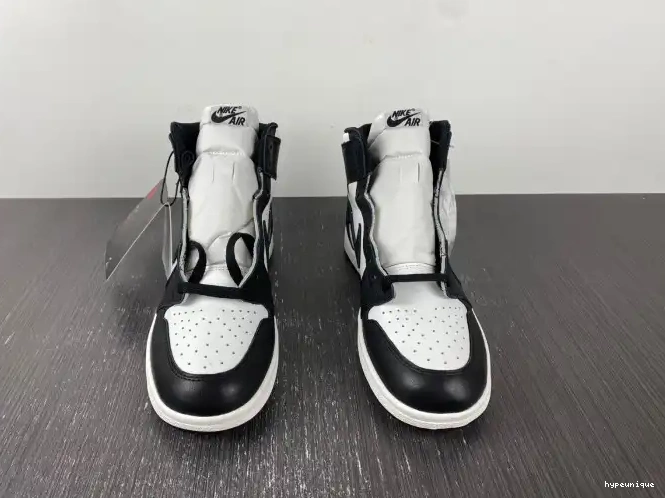 HYPE Jordan White High BQ4422-001 (2023) Retro 1 85 Black 0405